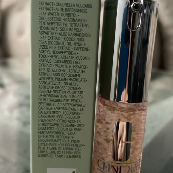 Clinique Moisture Surge Eye 96hr hydro filler concentrate - Picture 2 of 2